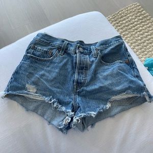 Levi’s 501 shorts